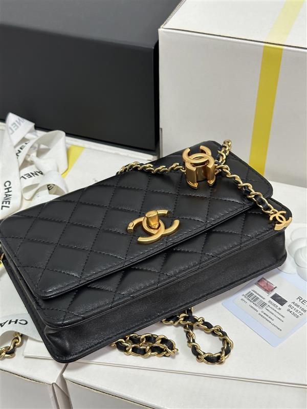 2026127205140225 700